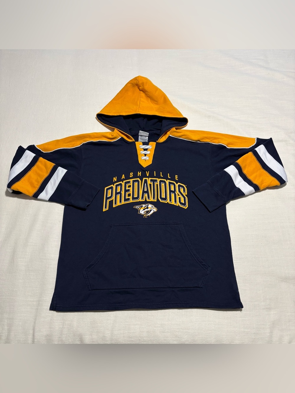Men’s NHL Nashville Predators Hockey Hoodie Sweatshirt | Navy/Yellow | Large